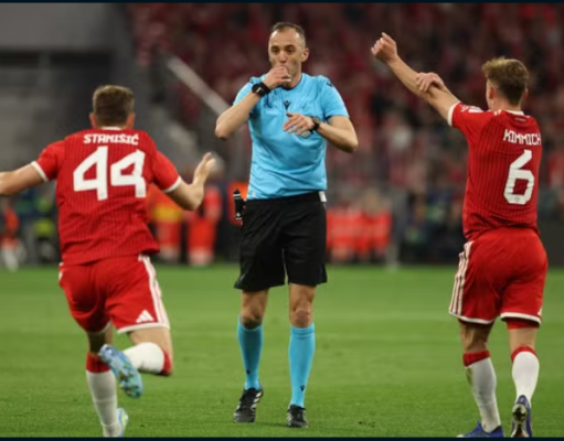 Was it a handball or not? What do the rules say about João Neves’ controversial decision?